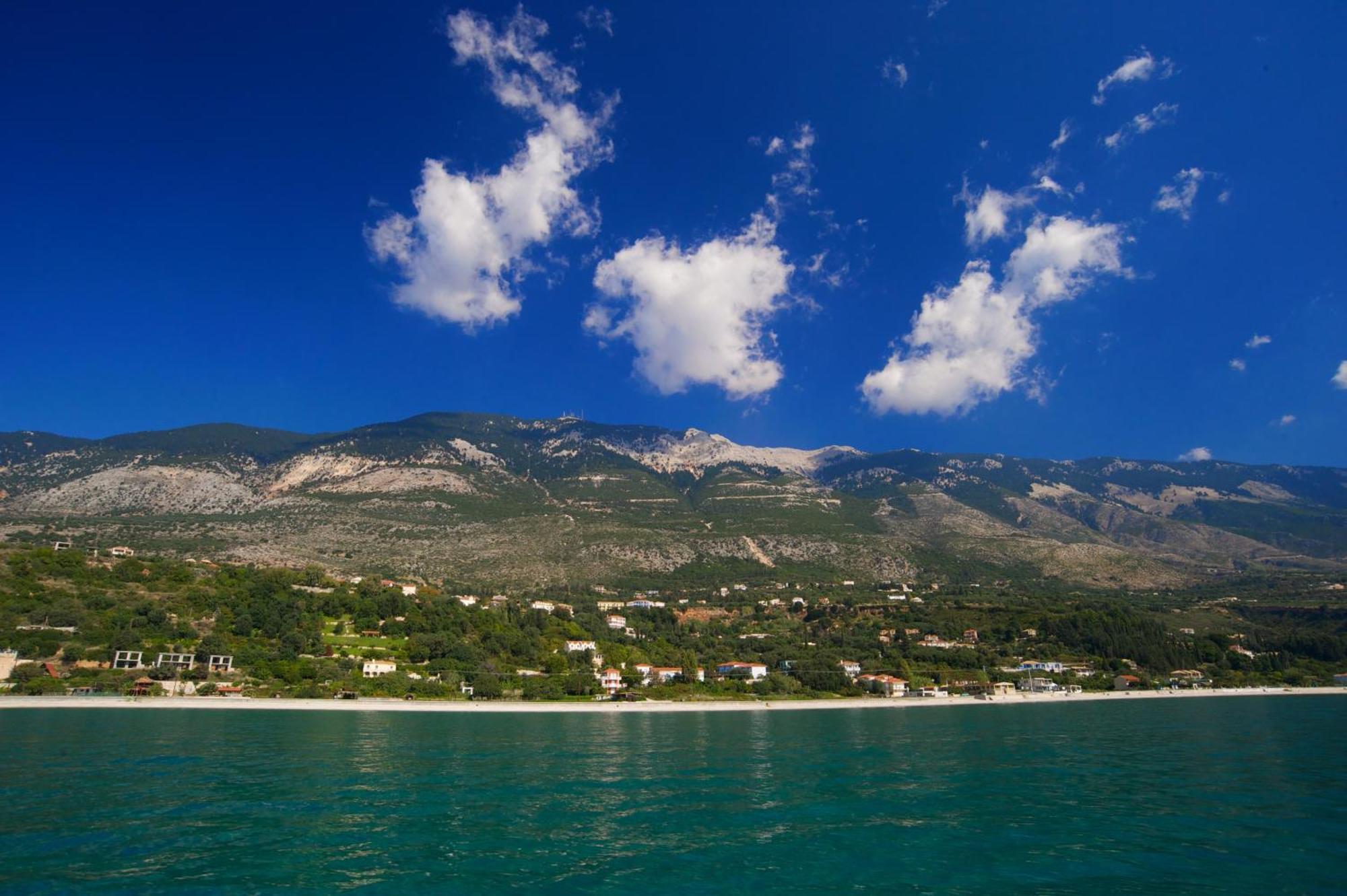Eleftheria Apartments Vlachata Luaran gambar